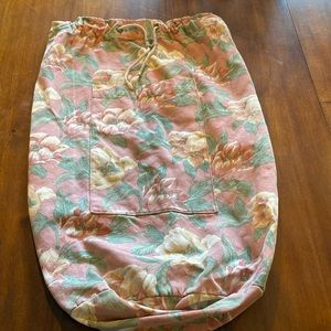 Vintage Gap duffel bag - suitcase size